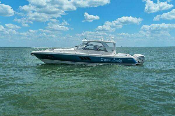 Intrepid 475 Sport Yacht Yacht For Sale