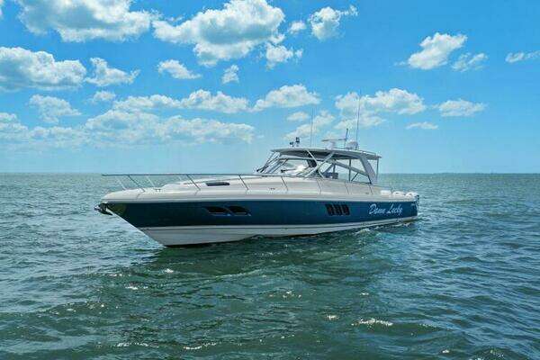 Intrepid 475 Sport Yacht Yacht For Sale