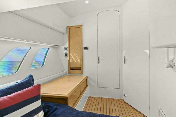 Intrepid 475 Sport Yacht Yacht For Sale