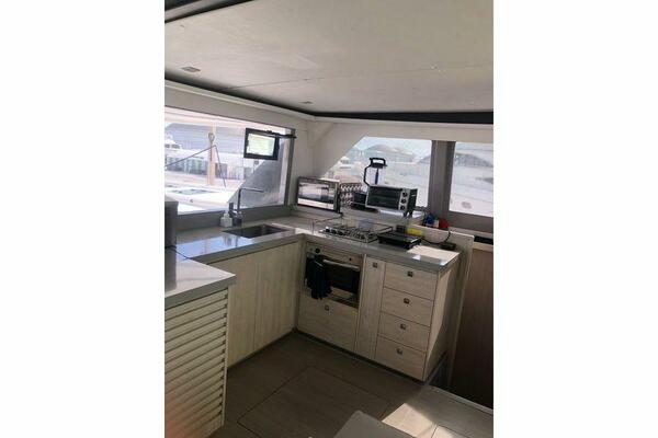 Side By Side 45ft Leopard Yacht For Sale