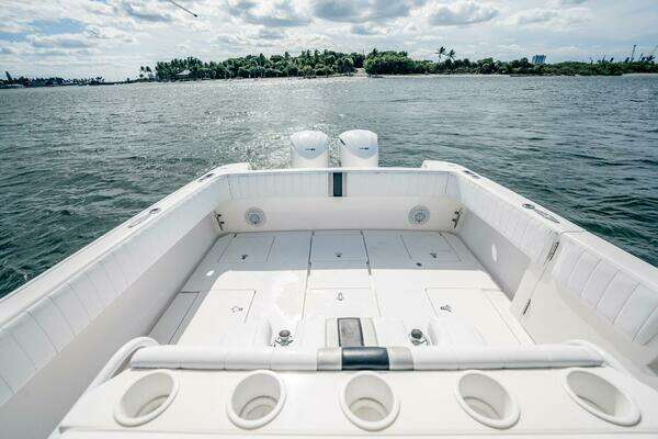 Intrepid 400 Open Yacht For Sale
