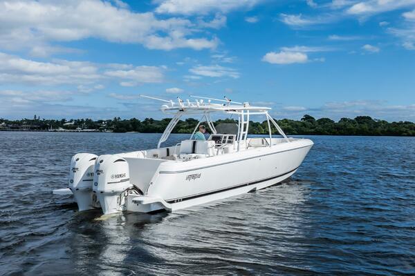 40ft Intrepid Yacht For Sale