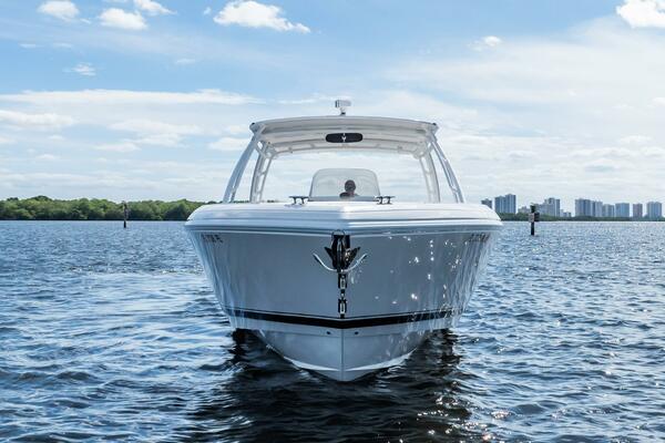 40ft Intrepid Yacht For Sale