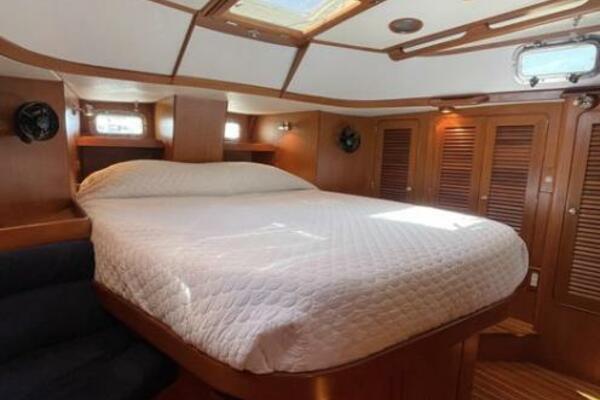 49ft Hylas Yacht For Sale
