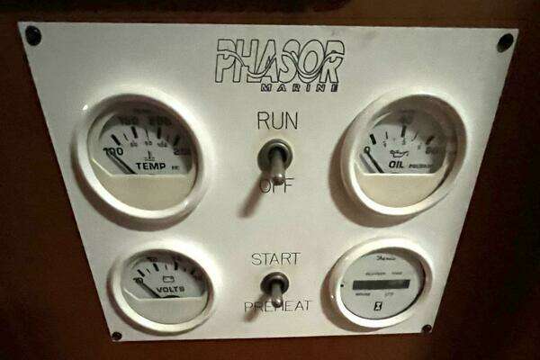 Hylas 49 Yacht For Sale