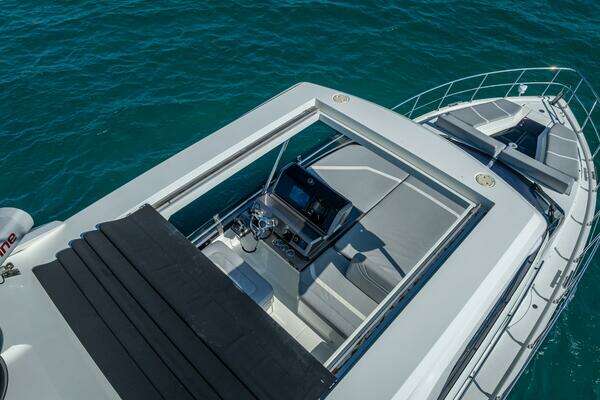 Galeon 500 Fly Yacht For Sale
