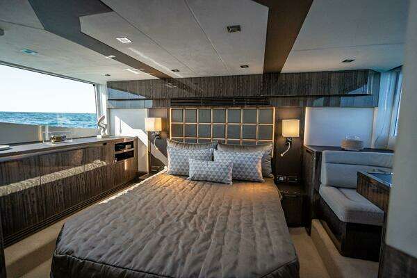 Galeon 500 Fly Yacht For Sale