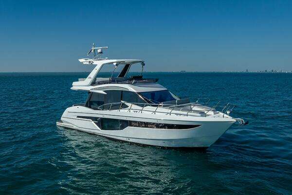 Galeon 500 Fly Yacht For Sale