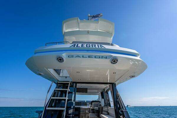 Galeon 500 Fly Yacht For Sale