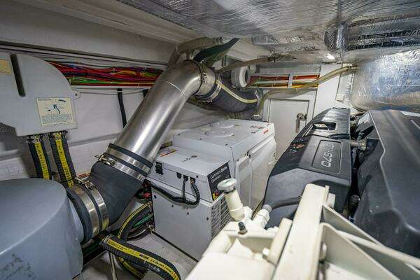 Galeon 500 Fly Yacht For Sale