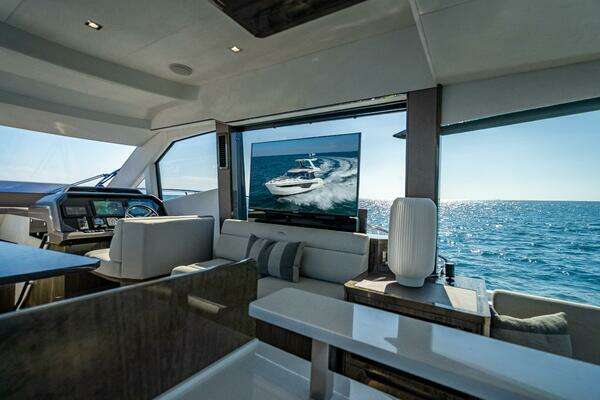 Galeon 500 Fly Yacht For Sale
