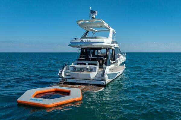 Galeon 500 Fly Yacht For Sale