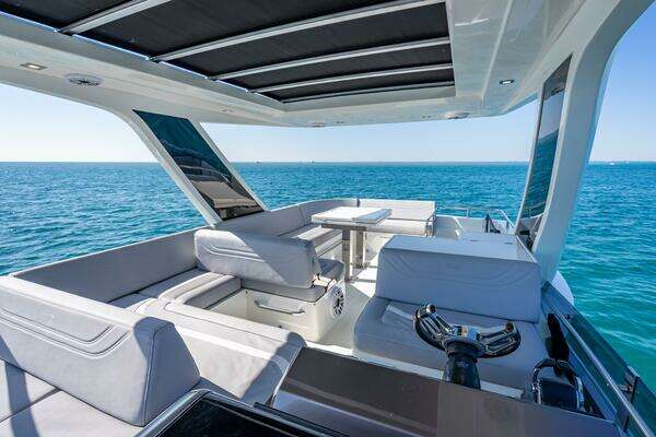 Galeon 500 Fly Yacht For Sale