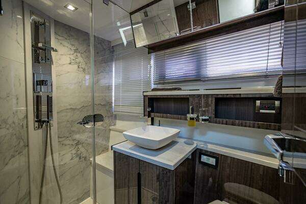 Galeon 500 Fly Yacht For Sale