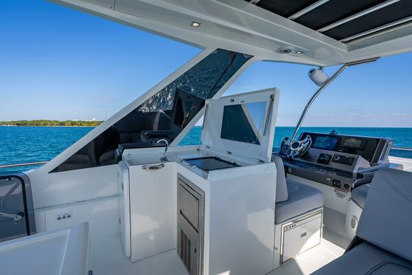 53ft Galeon Yacht For Sale