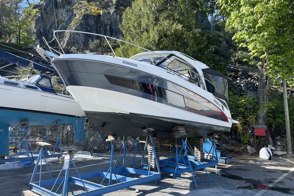 Waka II 27ft Beneteau Yacht For Sale