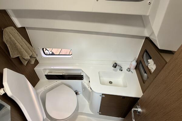 Waka II 27ft Beneteau Yacht For Sale