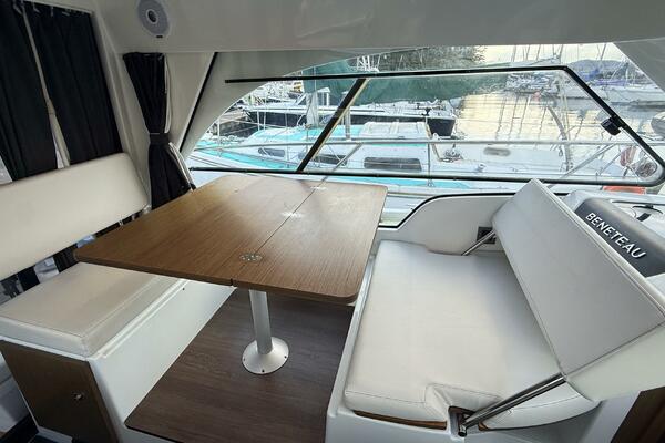 Waka II 27ft Beneteau Yacht For Sale