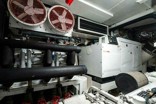 Princess 95 M/Y Yacht For Sale