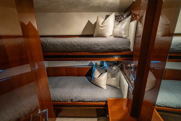 Oasis 95ft Princess Yacht For Sale