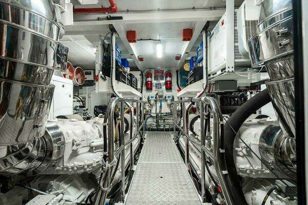 Princess 95 M/Y Yacht For Sale