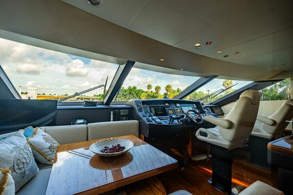 Oasis 95ft Princess Yacht For Sale