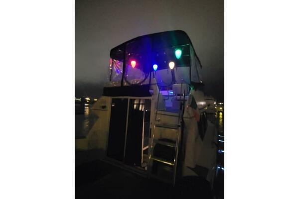 Limoncello 32ft Carver Yacht For Sale