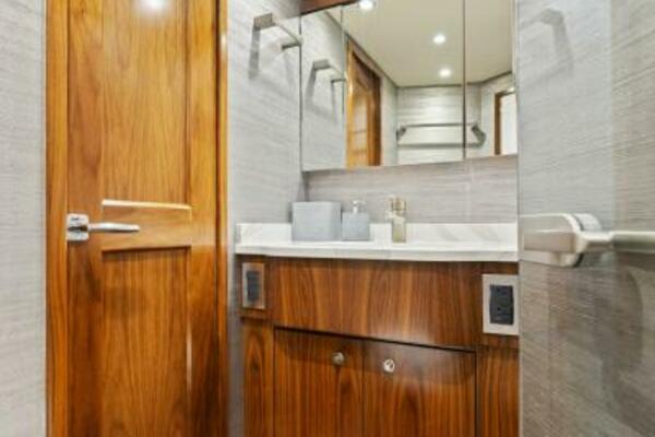 Plan B 68ft Viking Yacht For Sale