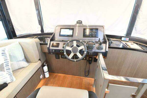 Okean 52 Flybridge Yacht For Sale
