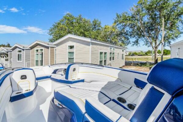 38ft Renegade Yacht For Sale