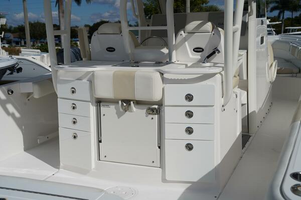 35ft Everglades Yacht For Sale