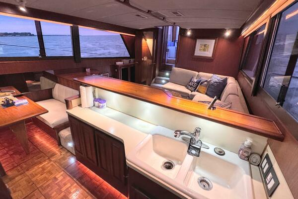 Sunshine State 48ft Viking Yacht For Sale