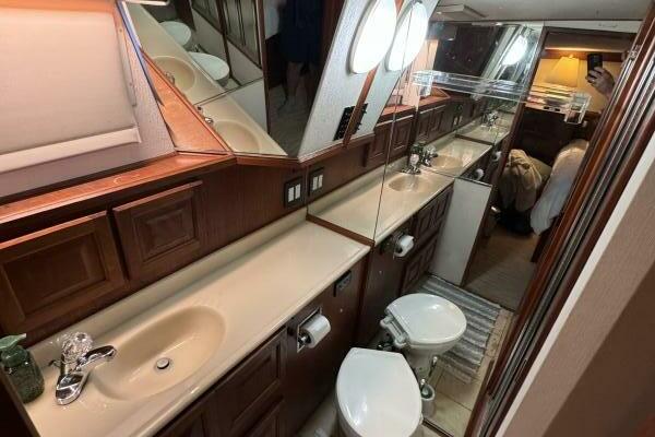 Sunshine State 48ft Viking Yacht For Sale