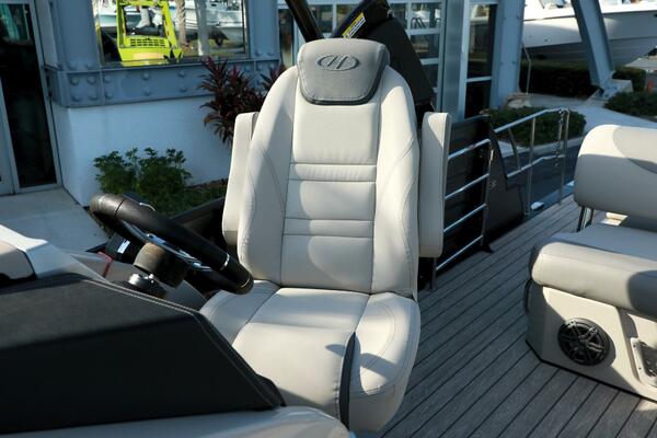 28ft Harris Yacht For Sale