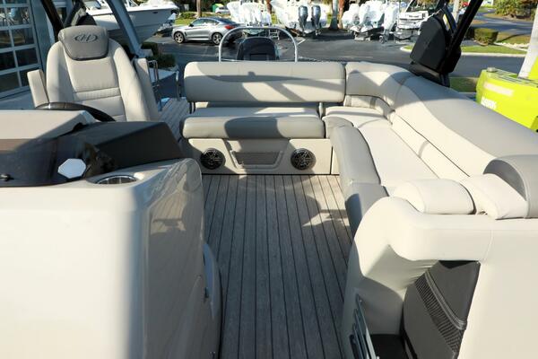 28ft Harris Yacht For Sale