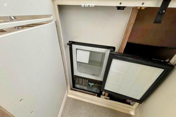 Lady Barb 40ft Sea Ray Yacht For Sale