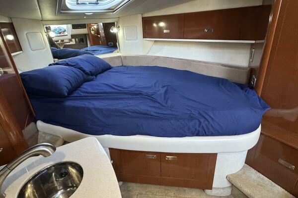 Pura Vida 33ft Sea Ray Yacht For Sale