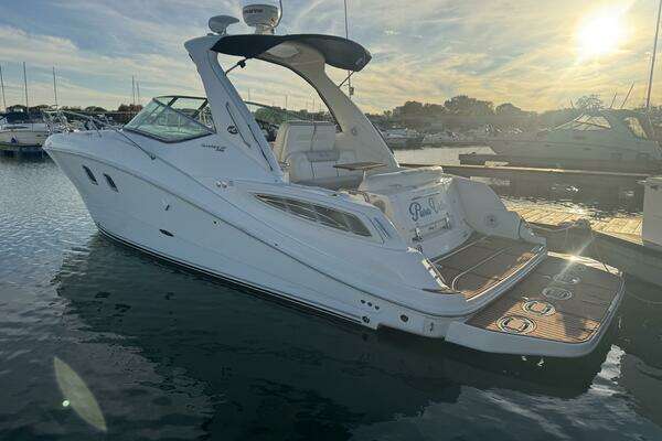 2011 Sea Ray 33