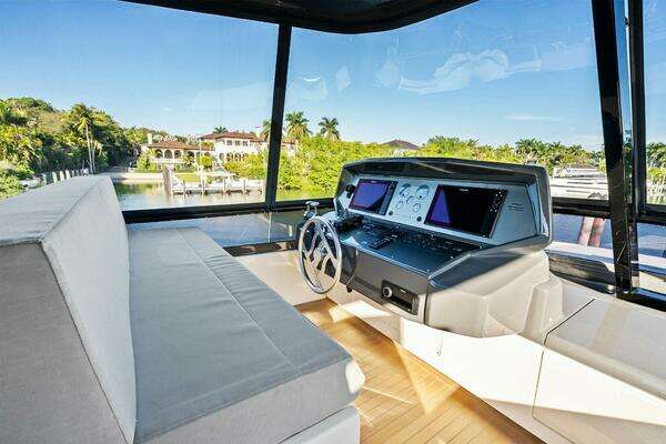 Ferretti Yachts 780 Yacht For Sale