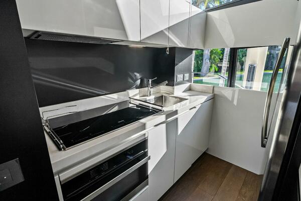 SUNSATION 78ft Ferretti Yachts Yacht For Sale