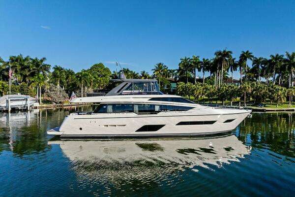 78' Ferretti Yachts