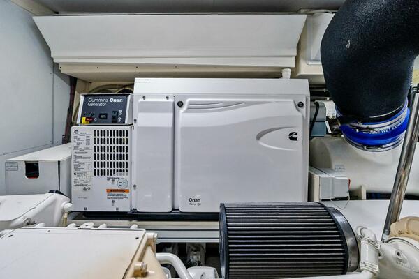 SUNSATION 78ft Ferretti Yachts Yacht For Sale