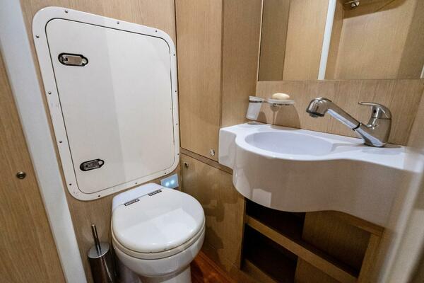 SUNSATION 78ft Ferretti Yachts Yacht For Sale