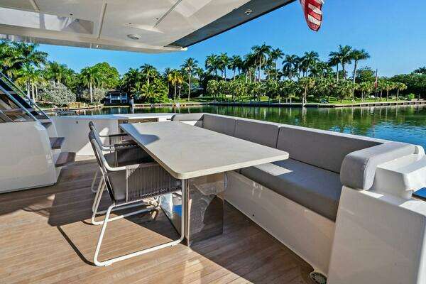 Ferretti Yachts 780 Yacht For Sale