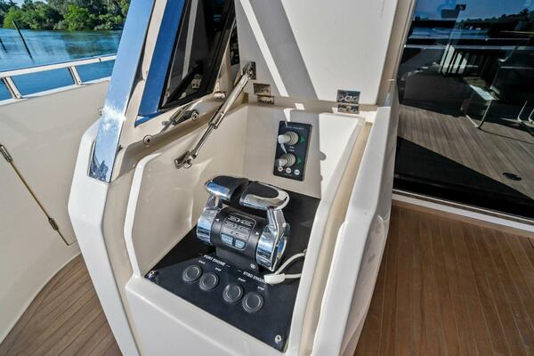 SUNSATION 78ft Ferretti Yachts Yacht For Sale