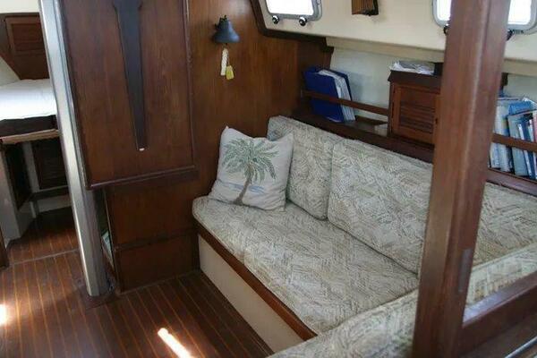 31ft Island Packet Yacht For Sale