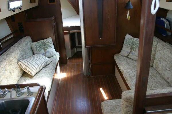 31ft Island Packet Yacht For Sale