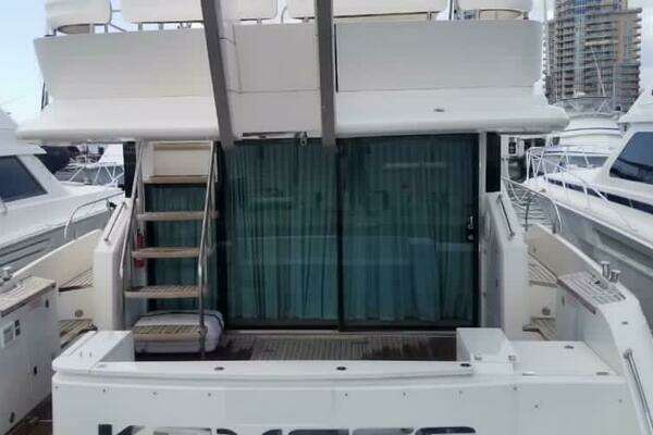 Fairline Squadron 55 Yacht For Sale