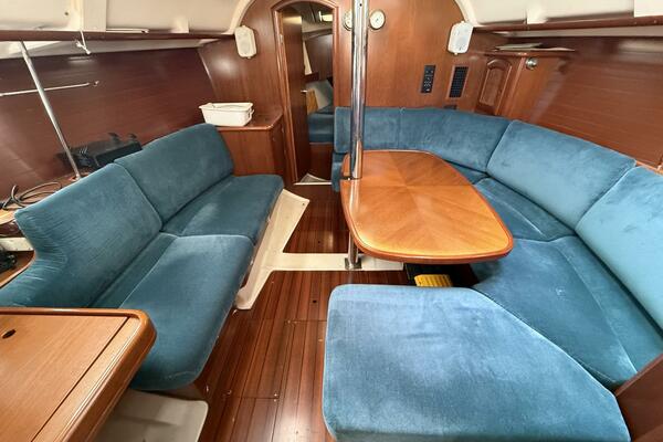 Ocean Schimmel 35ft Beneteau Yacht For Sale