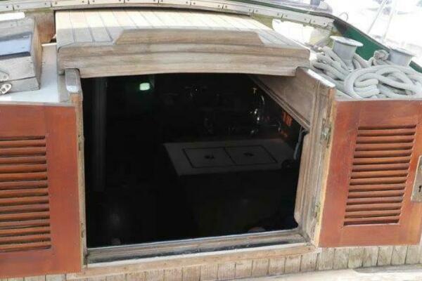 Flamboyant 37ft Tayana Yacht For Sale